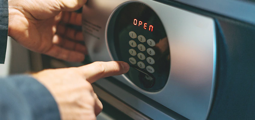 Cash Safe Openers in Novato, California