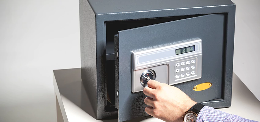 Jewelry Safe Unlocking Service in Novato, California